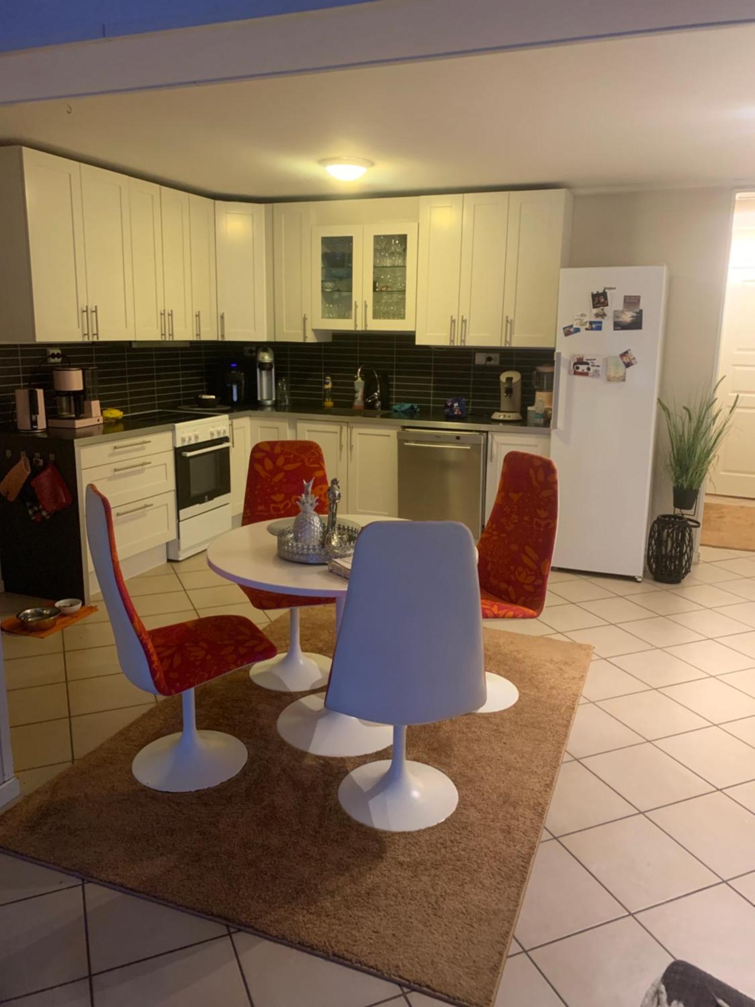 Appartement Rom Sentralt I Tromsø Extérieur photo