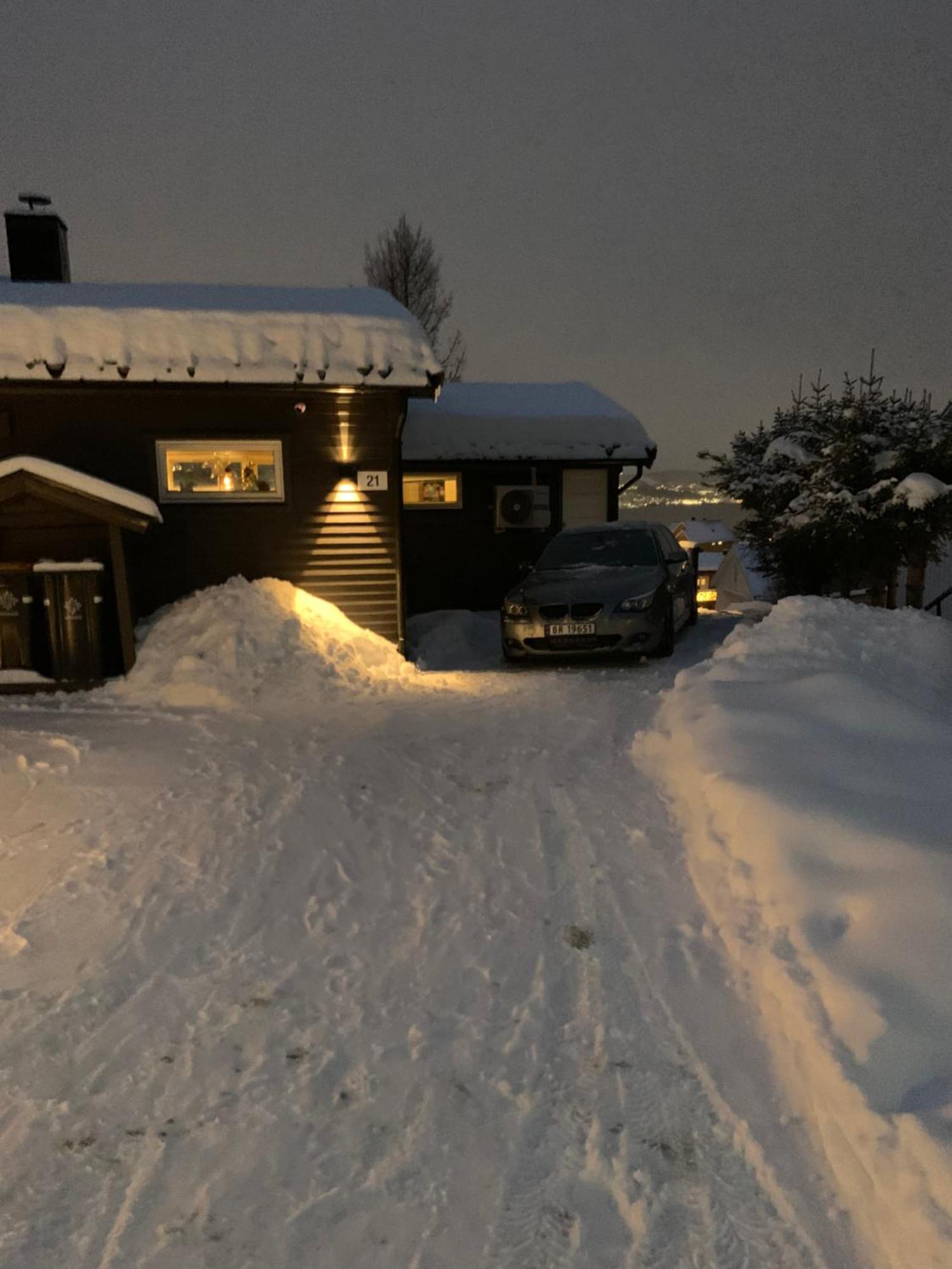 Appartement Rom Sentralt I Tromsø Extérieur photo